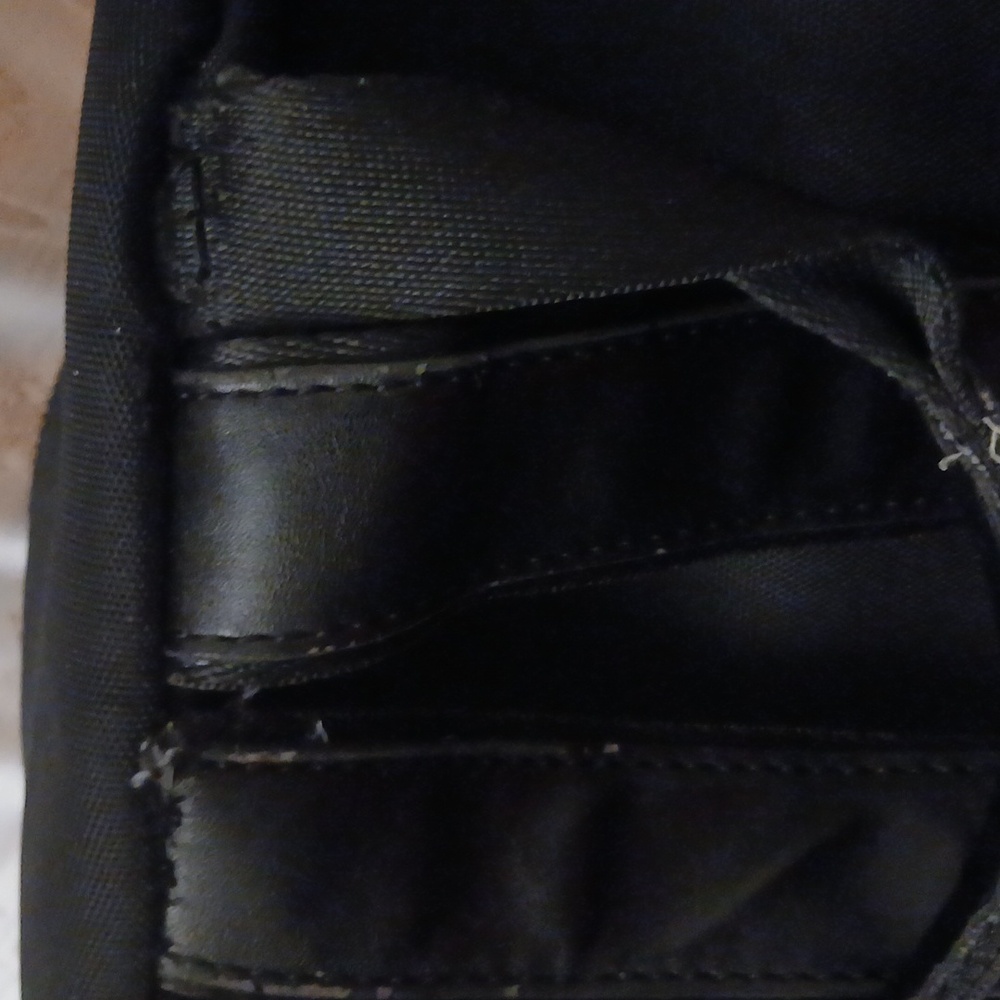 Backpack - Picture 9 of 9